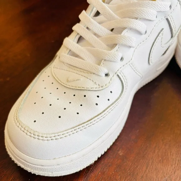 Nike White Air Force 1 Sneakers Kids - Picture 4 of 7